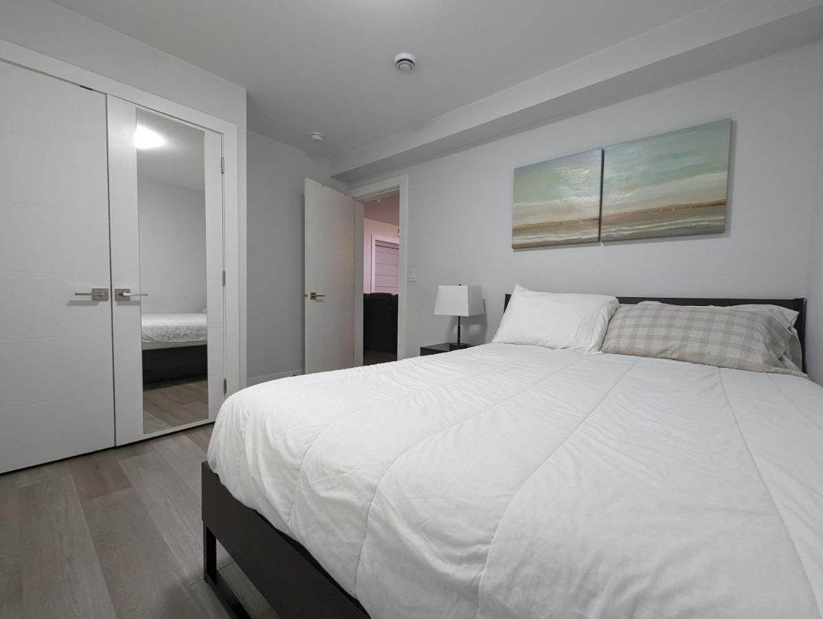 Modern & Luxurious Suites In Surrey Exteriör bild